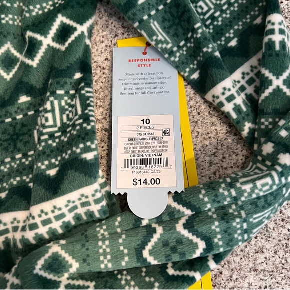 NWT Cat& Jack Green Patterned Kids Pajama Set Size 10 - Picture 6 of 8